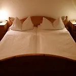 Gregori Gasthuis 3*